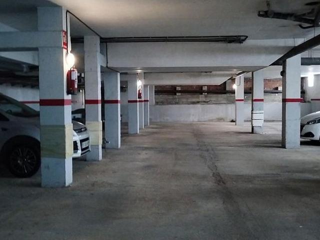 Garaje en venta en Amposta, de 23 m² por 3.500