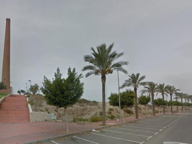 Garaje en venta en Águilas, Chimenea de la Loma
