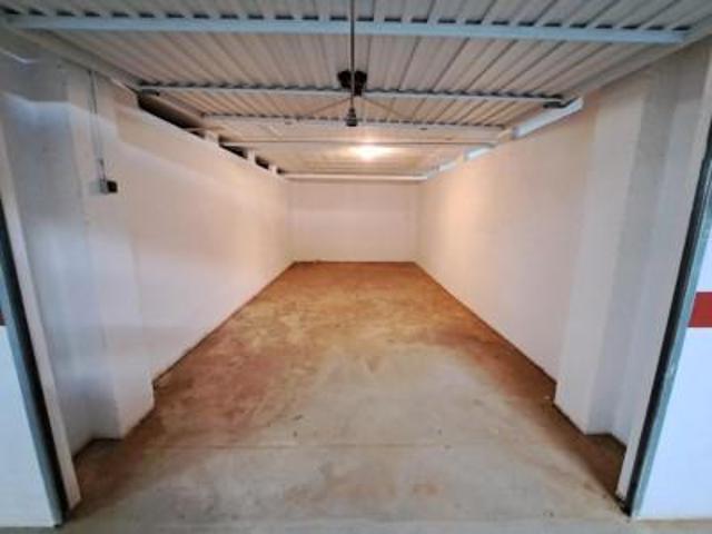 Garaje en venta en Alzira, Zona Colegio Ausias March