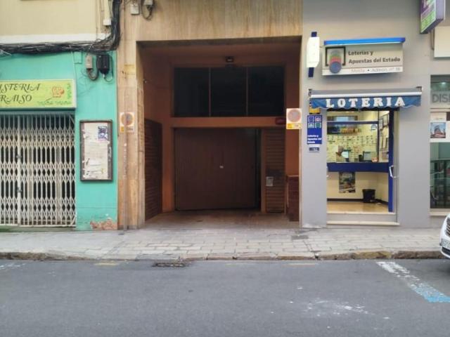 Garaje en venta en Alicante, Centro