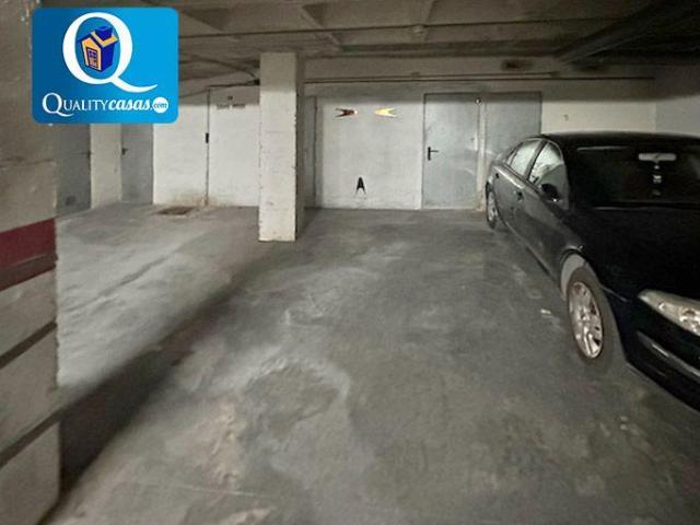 Garaje en venta en Alicante, Altozano