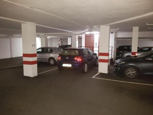 Garaje en venta en Alicante, Ensanche Diputación