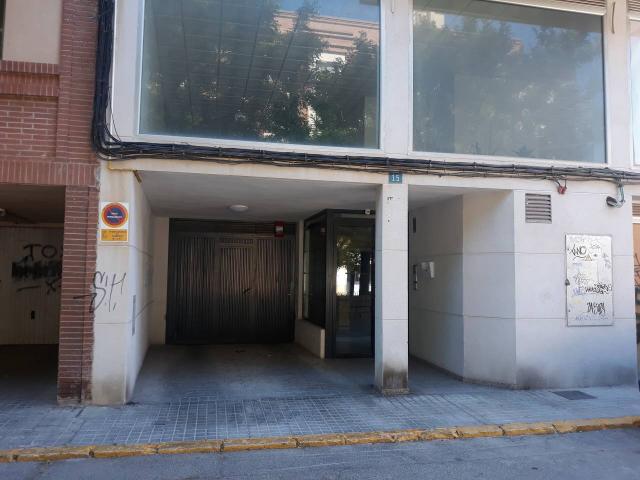 Garaje en venta en Almansa