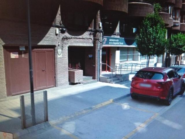 Garaje en venta en Almansa, Almansa