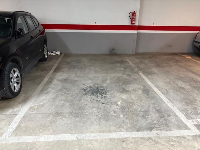 Garaje en venta en Almansa, Albacete