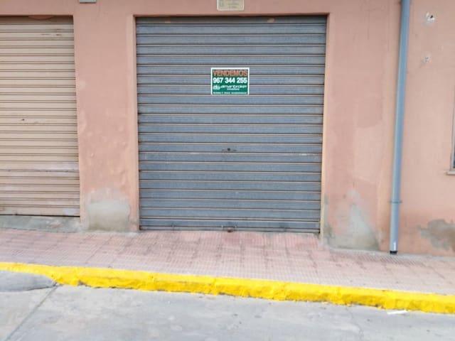 Garaje en venta en Almansa, Albacete