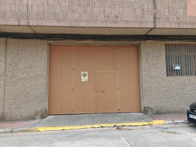 Garaje en venta en Almansa, Castilla la mancha