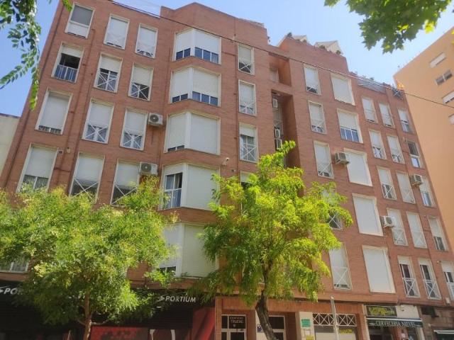 Garaje en venta en Almansa, Centro