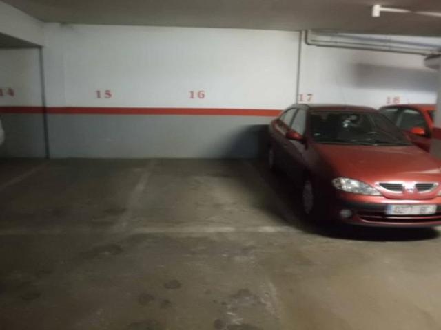 Garaje en venta en Almansa, Centro