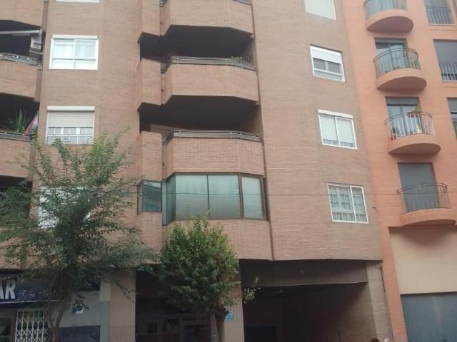 Garaje en venta en Almansa, Centro