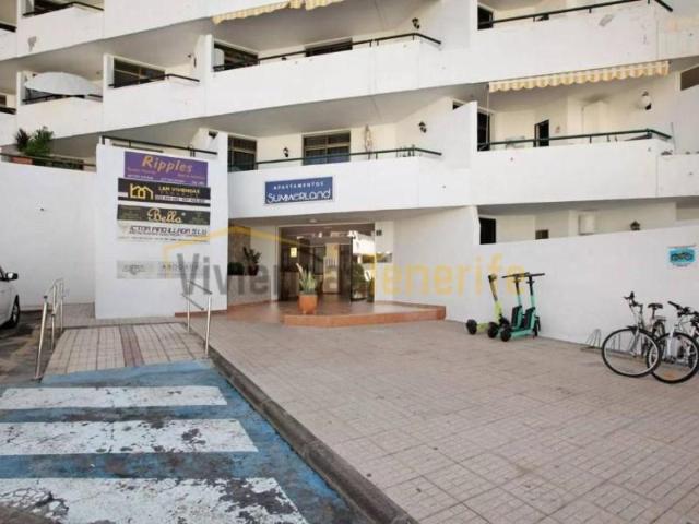 Garaje en venta en Arona