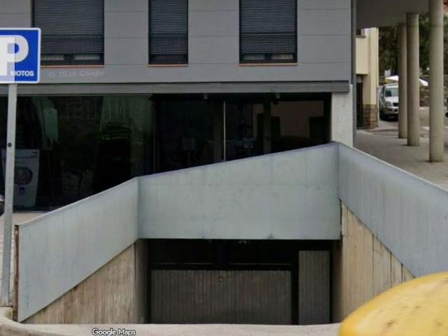 Garaje en venta en avenida De Victoriano Muñoz, Pont de Suert, El, por 3.510