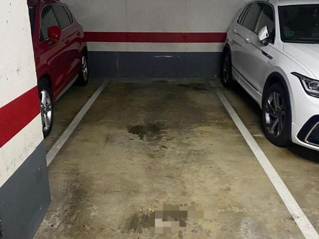 Garaje en venta en avenida De Can Marcet, Barcelona, por 17.000