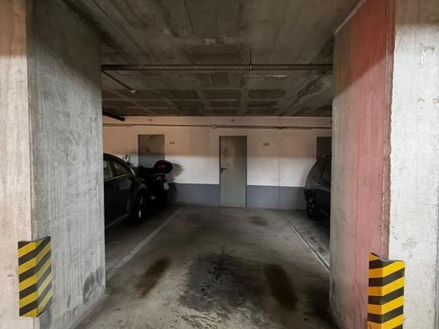 Garaje en venta en avenida De Martí Pujol, Badalona, por 32.000