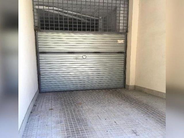 Garaje en venta en avenida De Salou, Reus, de 70 m² por 13.800
