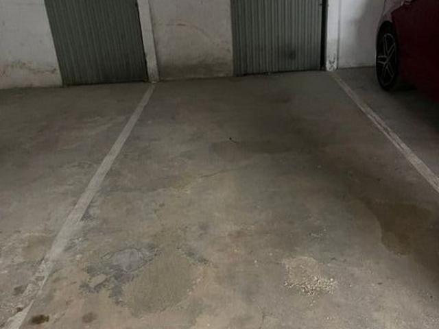 Garaje en venta en avenida Santa Elena, Cabrils, de 10 m² por 9.000