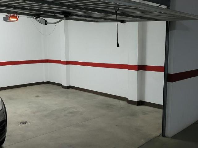 Garaje en venta en Azuaga, Azuaga