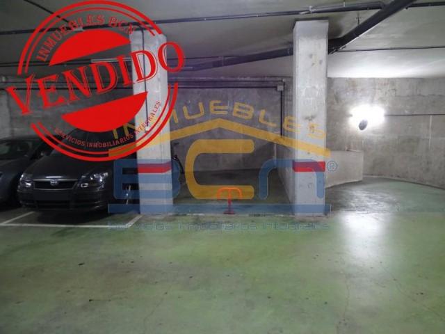 Garaje en venta en Barcelona, Nou Barris Roquetes