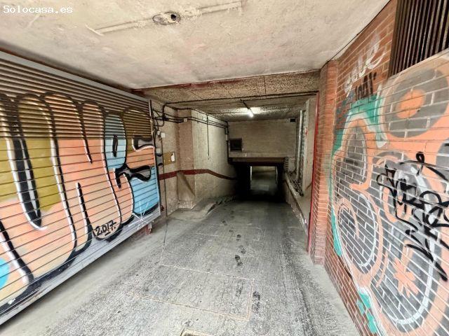 Garaje en Venta en Barcelona, Barcelona