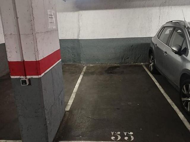 Garaje en venta en Barcelona, de 15 m² por 24.000