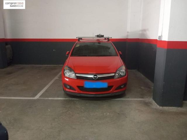 Garaje en venta en Barcelona, de 15 m² por 35.000