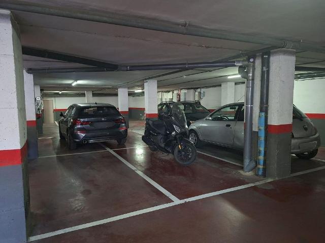 Garaje en venta en Barcelona, de 19 m² por 22.342