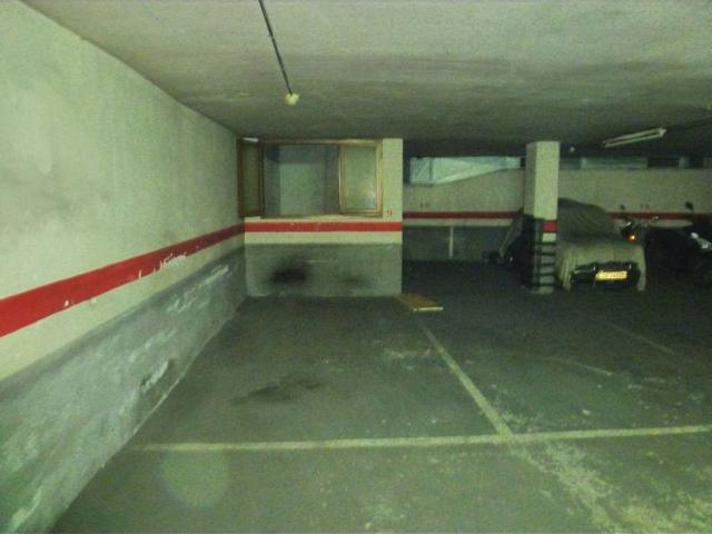Garaje en venta en Barcelona, de 10 m² por 17.000