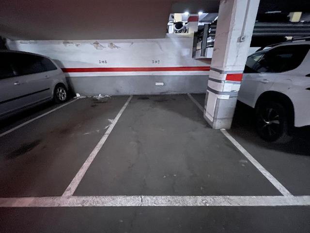 Garaje en venta en Barcelona, de 11 m² por 15.000
