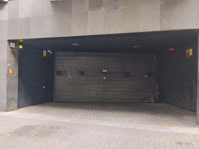 Garaje en venta en Barcelona, de 13 m² por 18.700