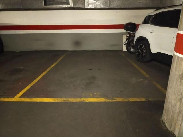 Garaje en venta en Barcelona, de 24 m² por 15.500