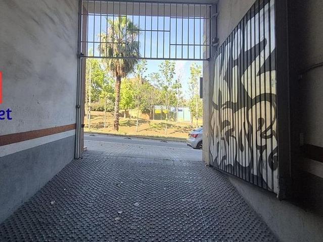 Garaje en venta en Barcelona, de 27 m² por 16.500