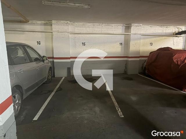 Garaje en venta en Barcelona, de 23 m² por 12.500