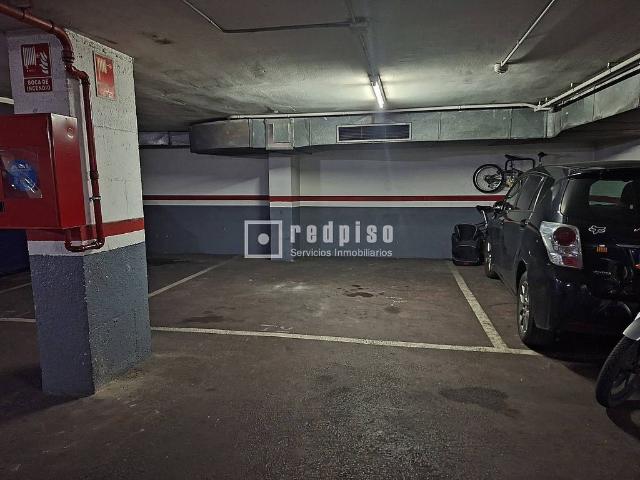 Garaje en venta en Barcelona, de 34 m² por 18.000