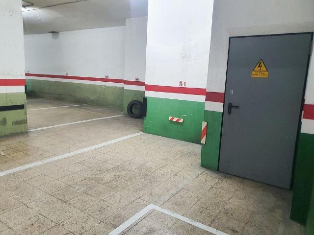 Garaje en venta en calle De Pallars, Barcelona, de 45 m² por 55.000