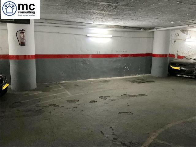 Garaje en venta en Barcelona, de 43 m² por 37.500
