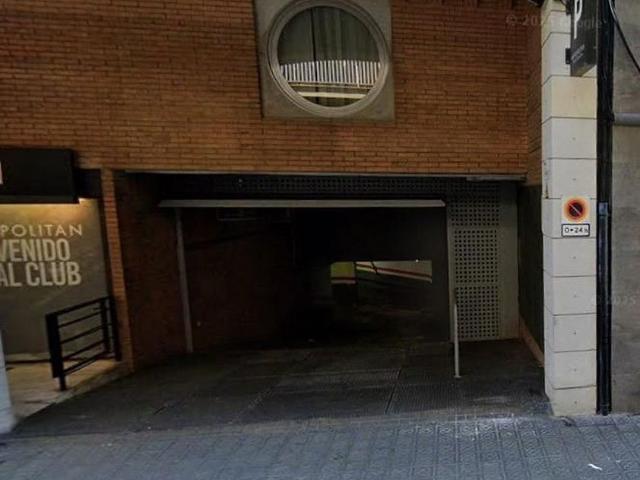 Garaje en venta en Barcelona, de 4.731 m² por 20.000
