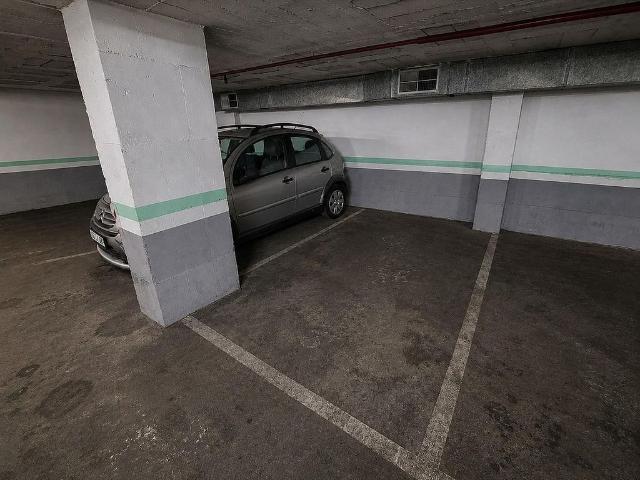 Garaje en venta en Barcelona, de 9 m² por 16.000