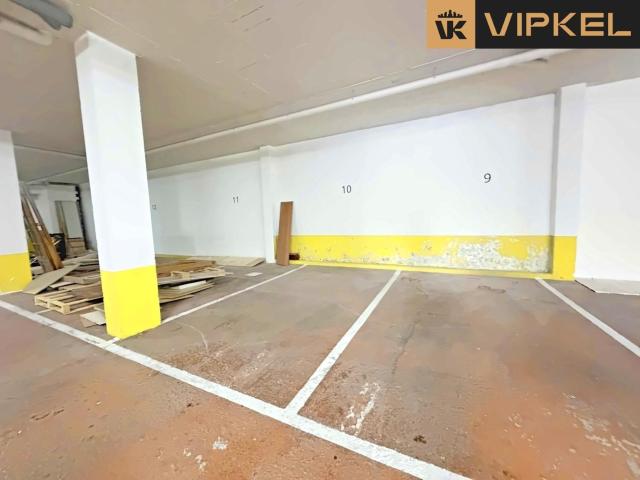 Garaje en venta en Betanzos La Coruña