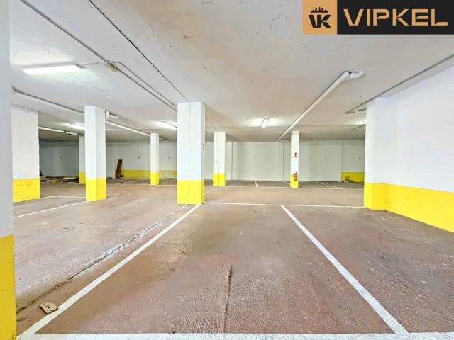 Garaje en venta en Betanzos La Coruña