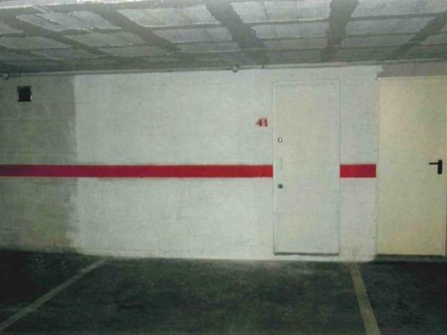 Garaje en venta en Benalmádena, Myramar