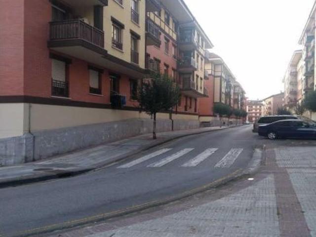 Garaje en Venta en Berrizáun, Vizcaya