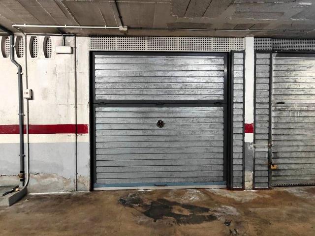 Garaje en venta en Blanes, de 20 m² por 30.000