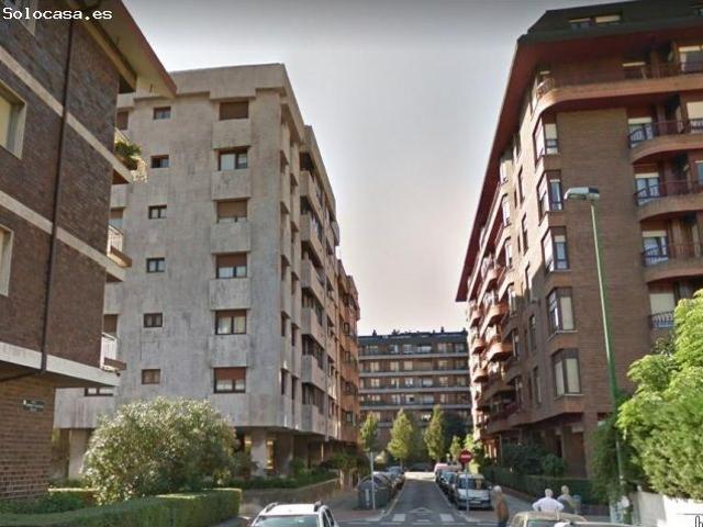 Garaje en Venta en Getxo, Vizcaya