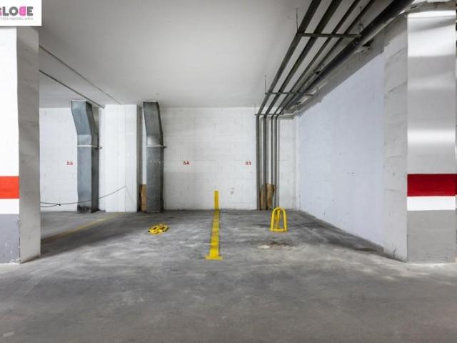 Garaje en venta en Granada, Villarejo