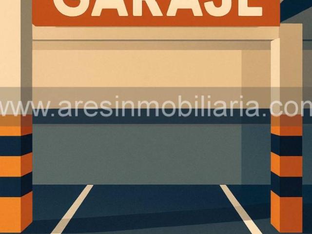 Garaje en venta en Écija, La Victoria