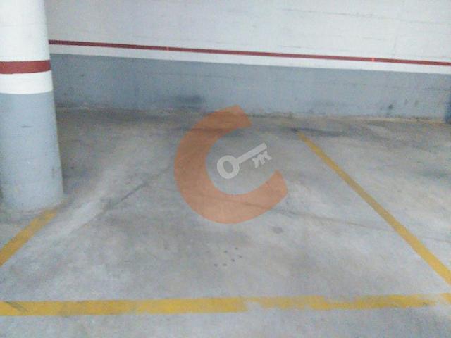 Garaje en venta en El Vendrell, Centro