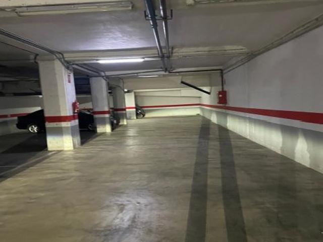 Garaje en Venta en Elche de la Sierra, Alicante