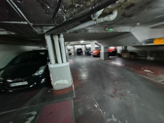 Garaje en venta en Elda, Avenida de chapí