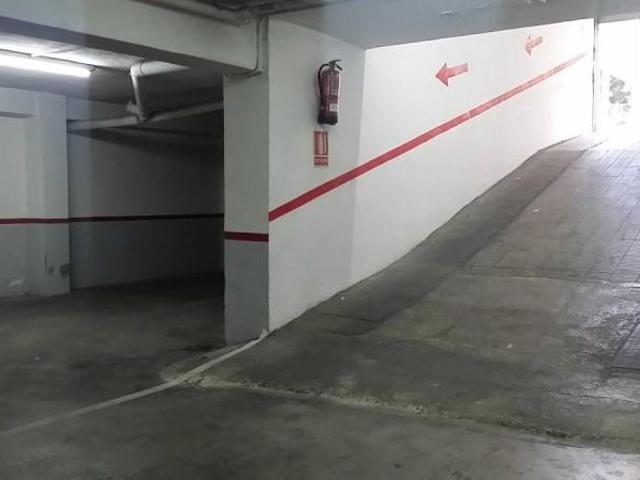 Garaje en venta en Elda, Centro