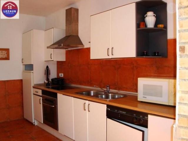 Garaje en venta en Falces, Centro